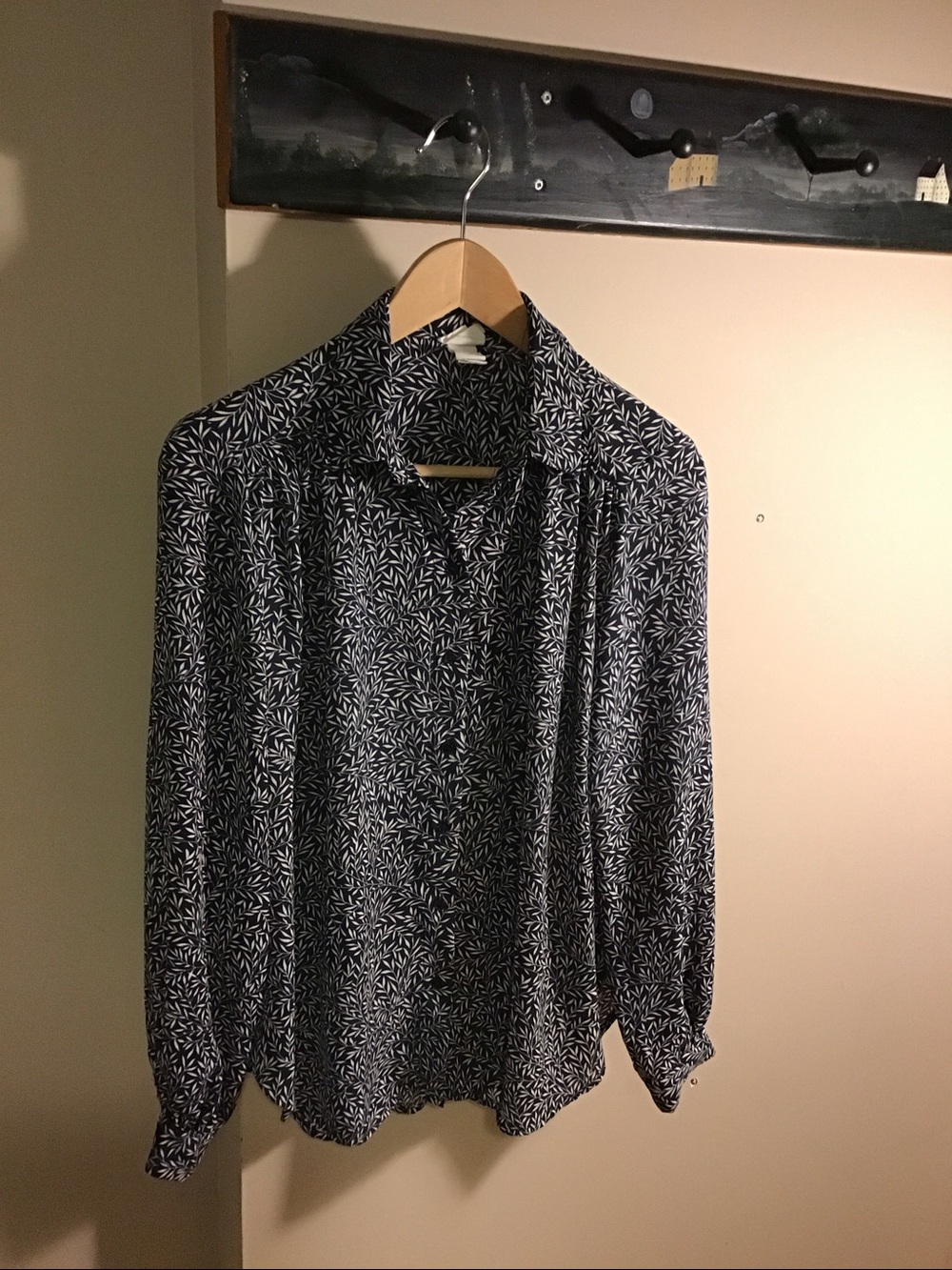 Morris & Co. Navy Blouse size 8